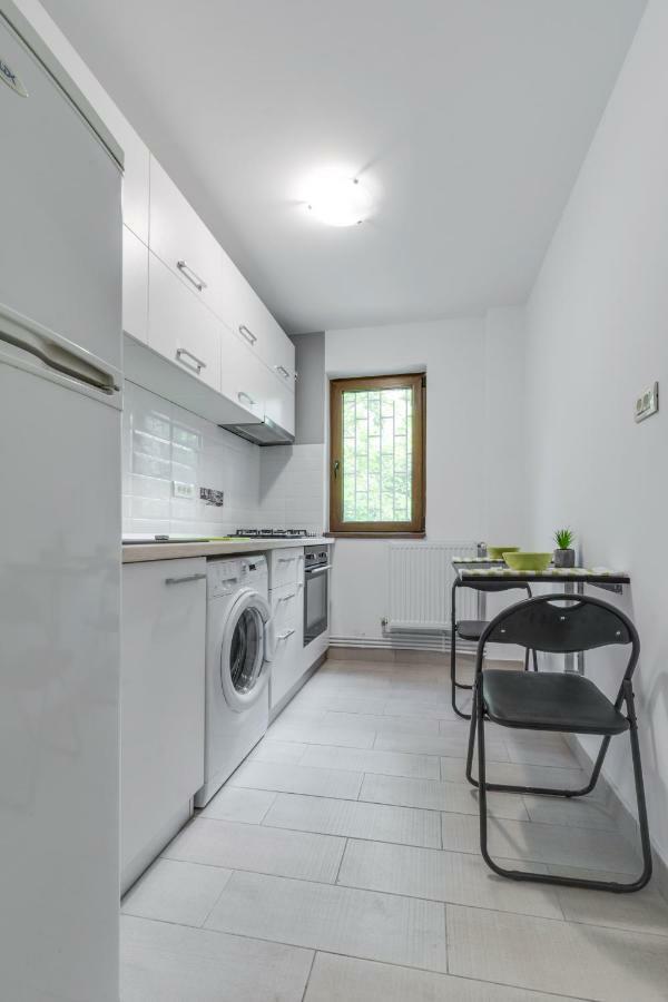 Summer Fun Apartment Constanta Exterior photo